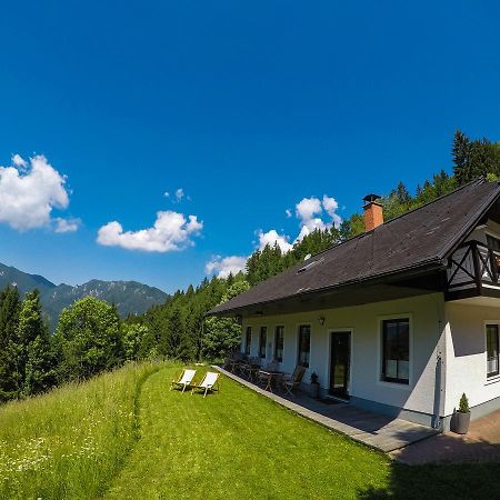 Karami Mountainhouse Bed & Breakfast Trzic Exterior photo