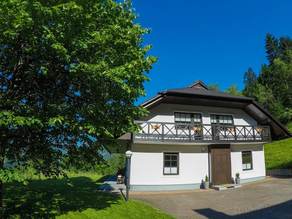 Karami Mountainhouse Bed & Breakfast Trzic Exterior photo